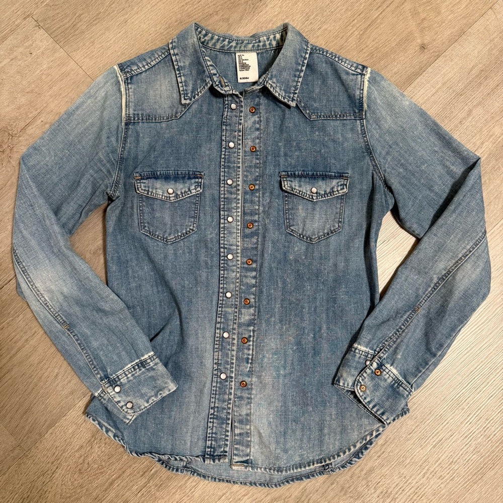 H&M Blue Denim Button Down Shirt